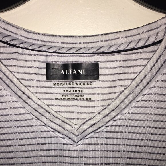 Alfani Moisture Wicking V-Neck XXL - Picture 2 of 3